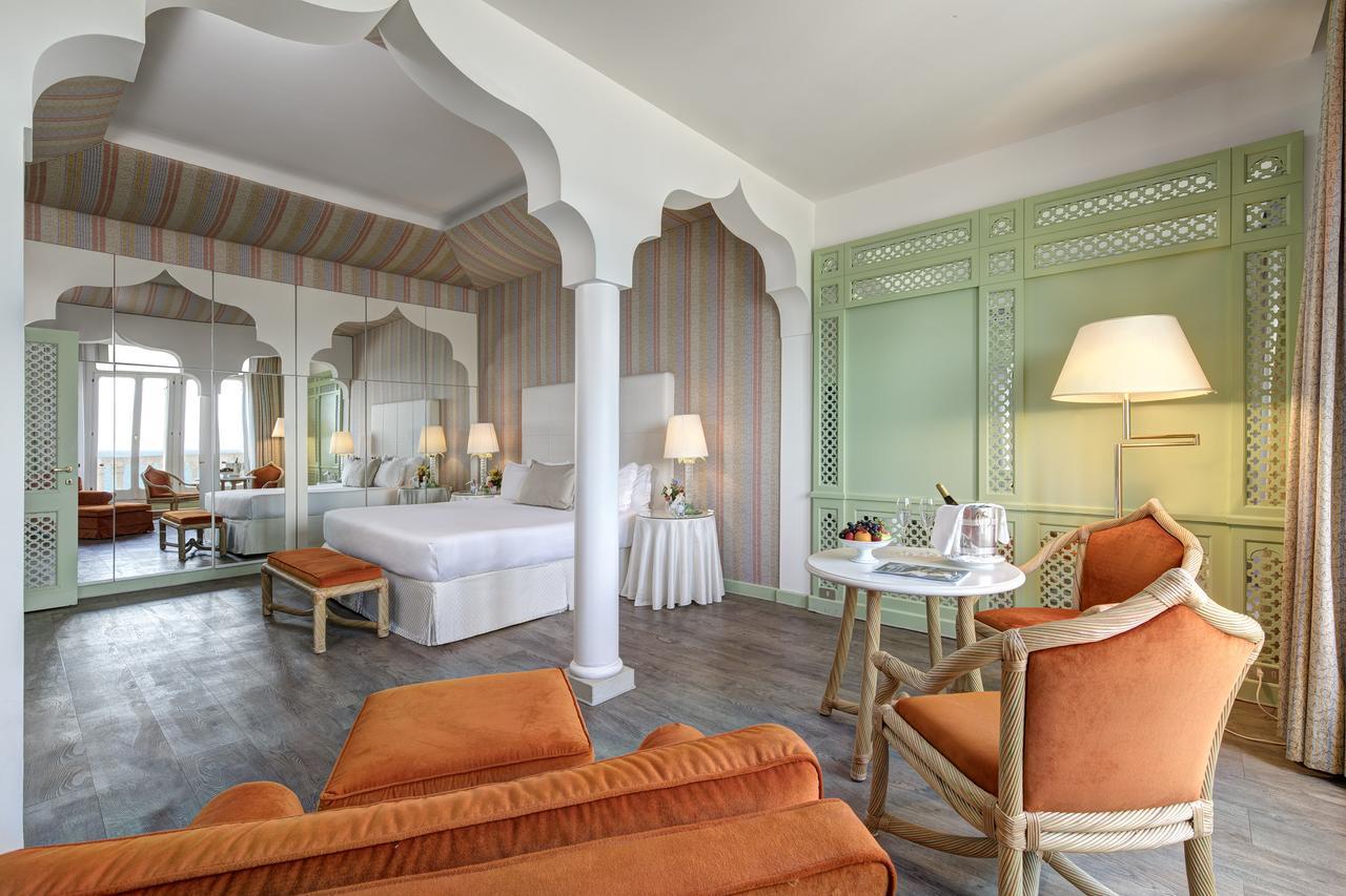 Hotel Excelsior Venice Lido di Venezia Exterior foto