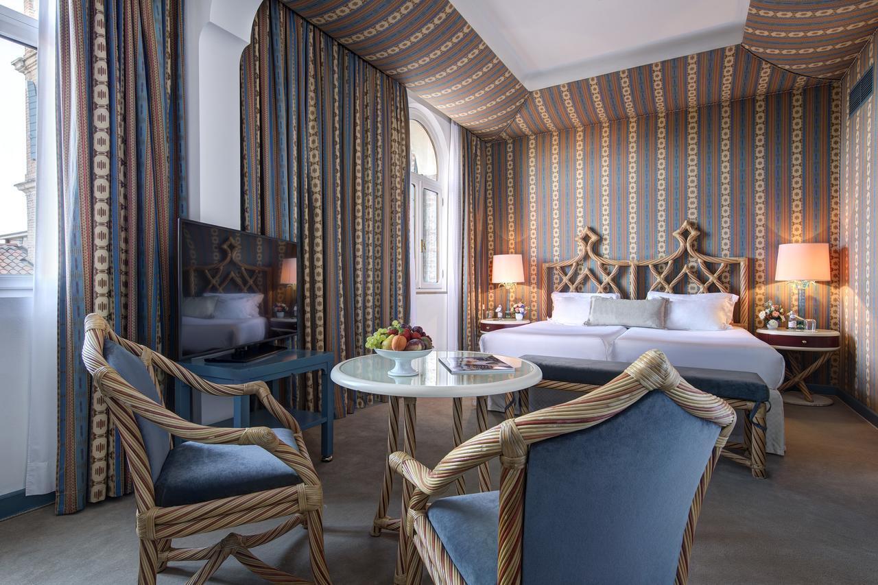 Hotel Excelsior Venice Lido di Venezia Exterior foto