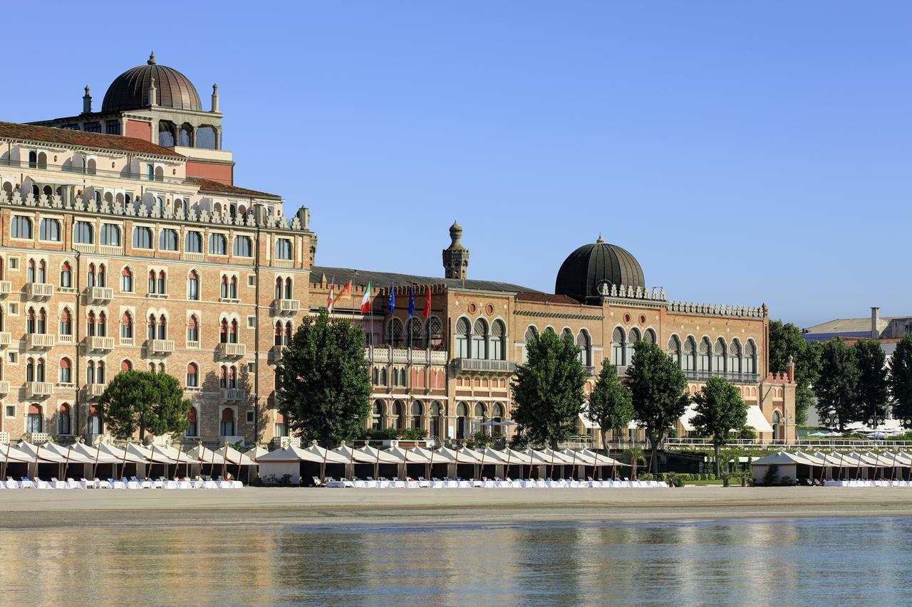 Hotel Excelsior Venice Lido di Venezia Exterior foto